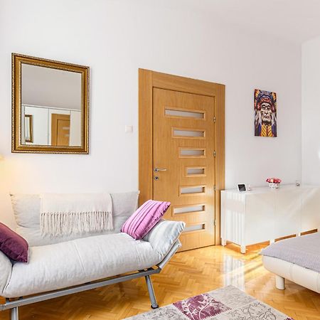 Brasov Centrul Vechi - 67Sqm - 2Min To Counsel Square Lejlighed Eksteriør billede